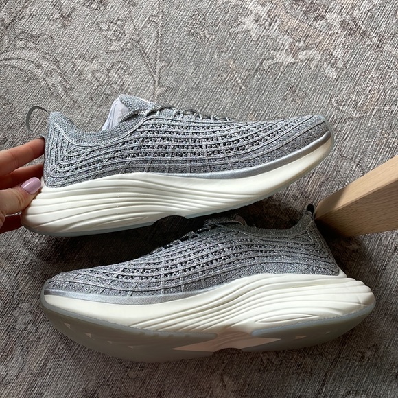 APL Techloom Zipline Sneakers - Picture 7 of 8